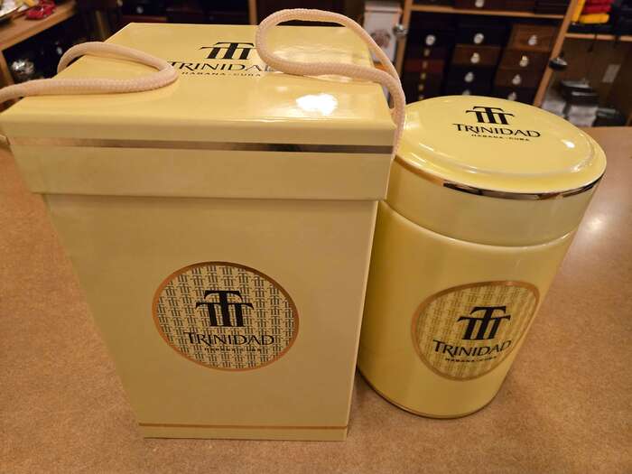 Trinidad Ceramic Jar humidor