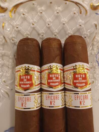 Hoyo de Monterrey Epicure No. 2 OUT OF STOCK