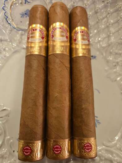 Romeo & Julieta Linea de Oro Dianas  NEW RELEASE   OUT OF STOCK