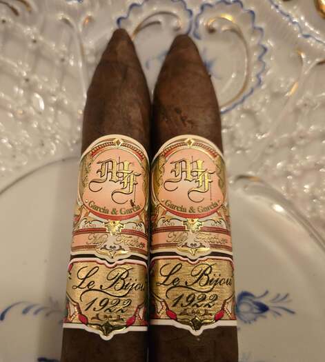 My Father Le Bijou 1922 boxed pressed