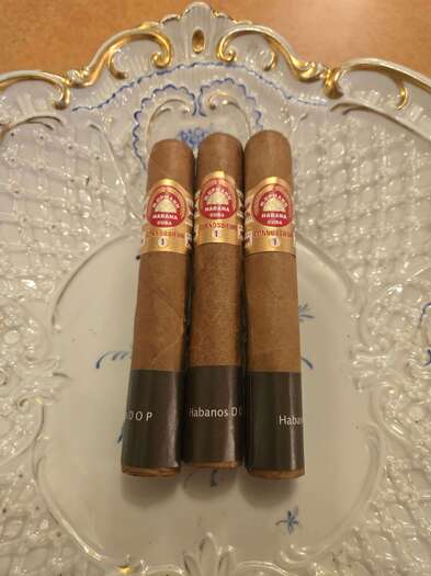 H. Upmann Connoisseur # 1 OUT OF STOCK