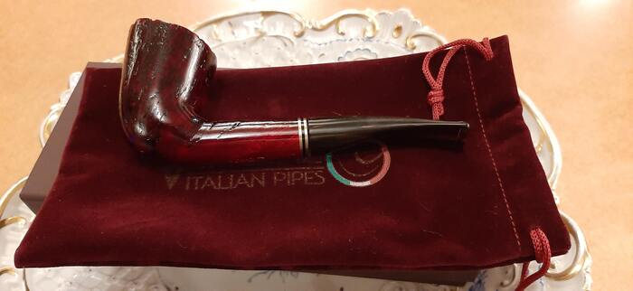 Vincenzo Freehand Red Sandblast pipe