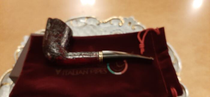 Vinchenzo Freehand Red Sandblast pipe