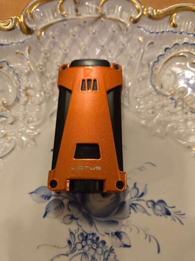 Lotus Skywalker lighter Orange Black