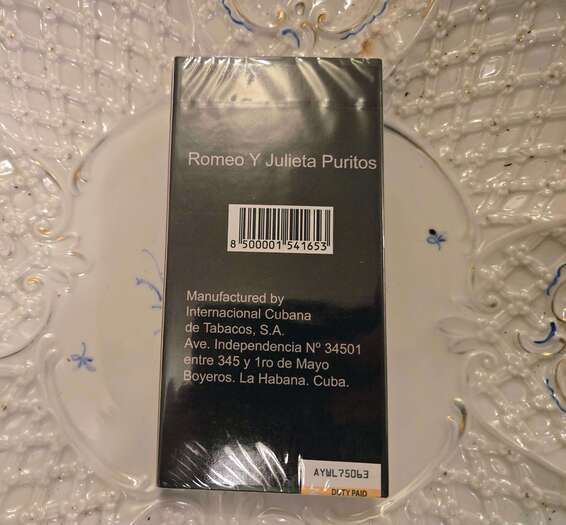 Romeo & Julieta Puritos  