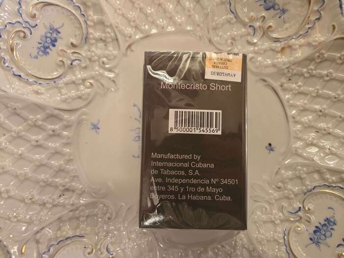 Montecristo Short 