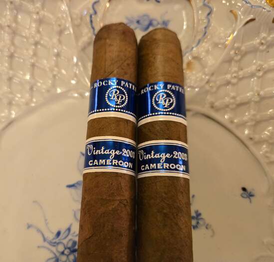 Rocky Patel Vintage 2003 Robusto