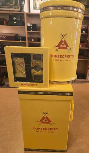 Montecristo Ceramic Humidor plus lighter and cutter set