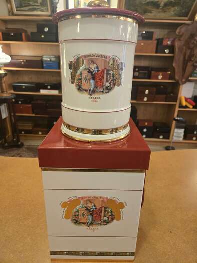 Romeo & Julieta Ceramic Jar