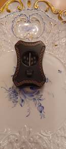 Forge Majestic V cutter Black and Red