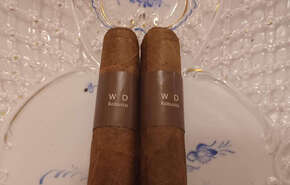 W & D Robusto bundle of 25 cigars