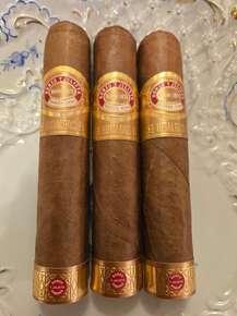 Romeo & Julieta Linea de Oro Hidalgos