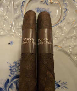 Punch London Club Maduro cigars box of 25